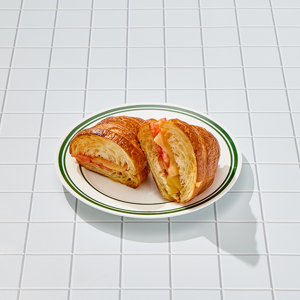 Cheese & Tomato Croissant